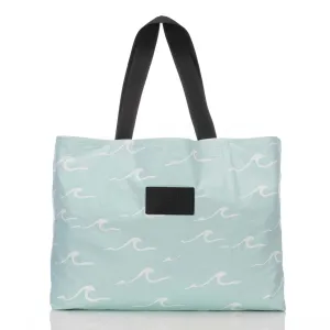 Aloha Collection Seaside Holo Holo Tote