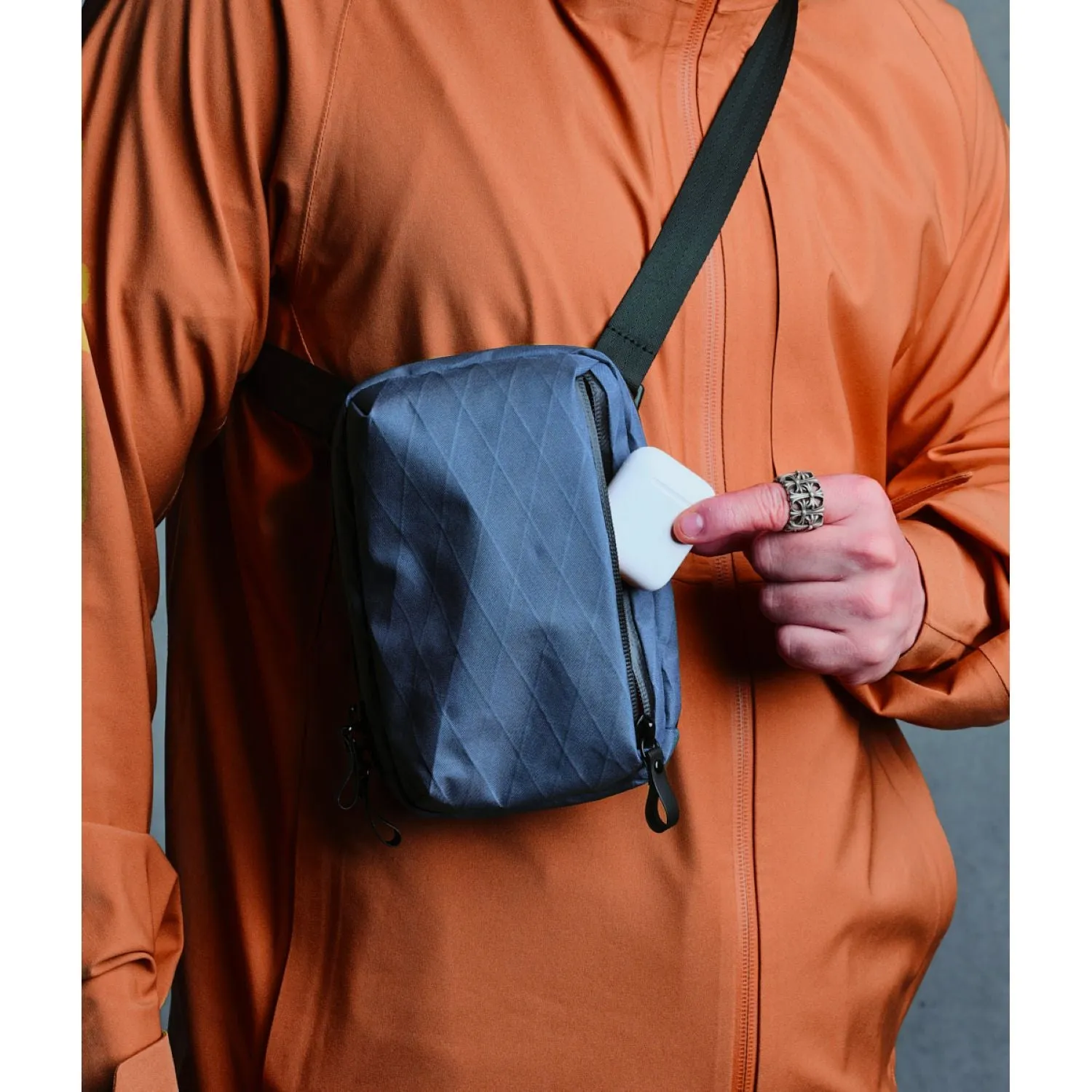 ALPAKA Metro Sling X-Pac