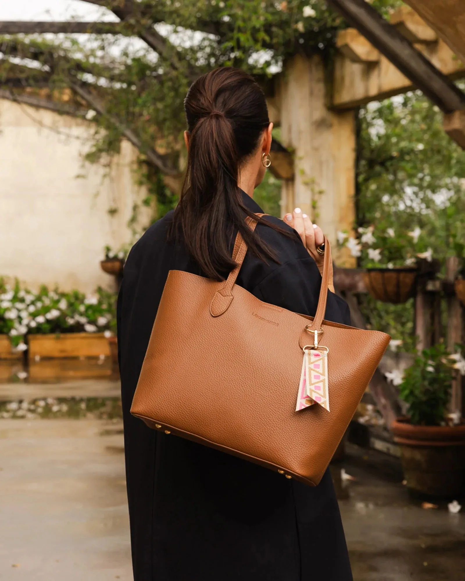 Brea Tote Bag in Tan